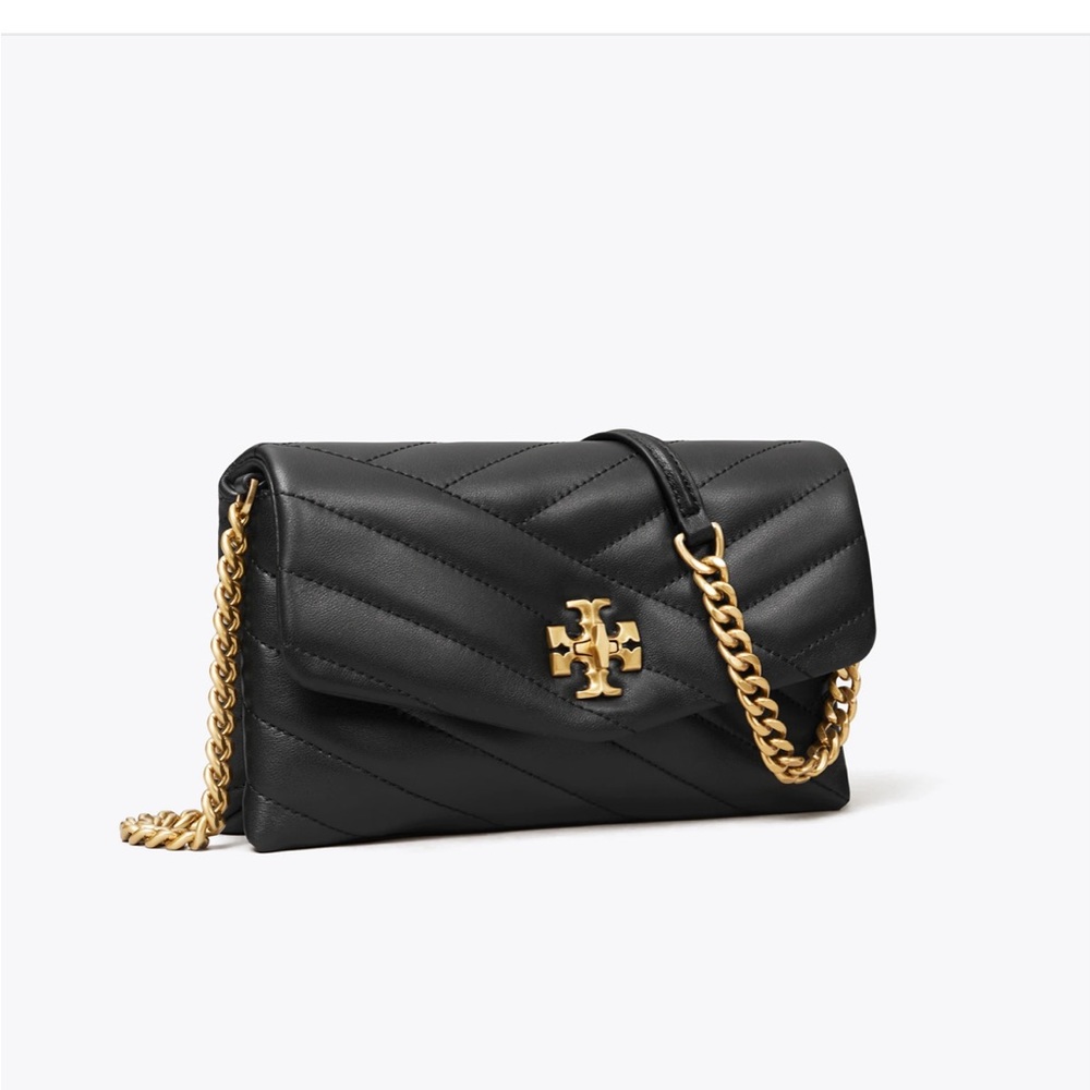 Tory Burch Kira Wallet on a Chain Like New!!